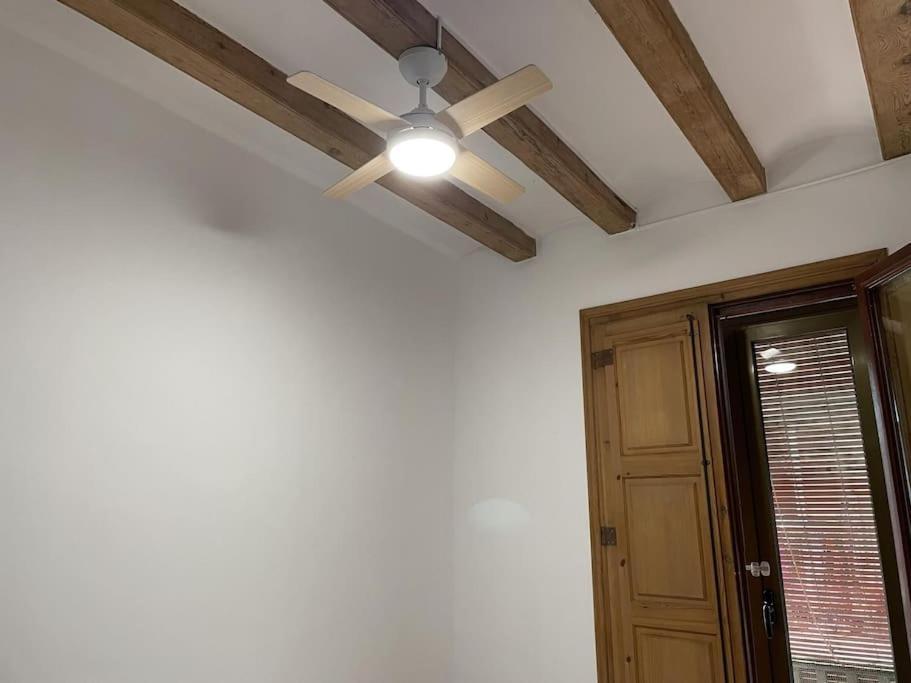 Winahost Ramblas Apartamento *